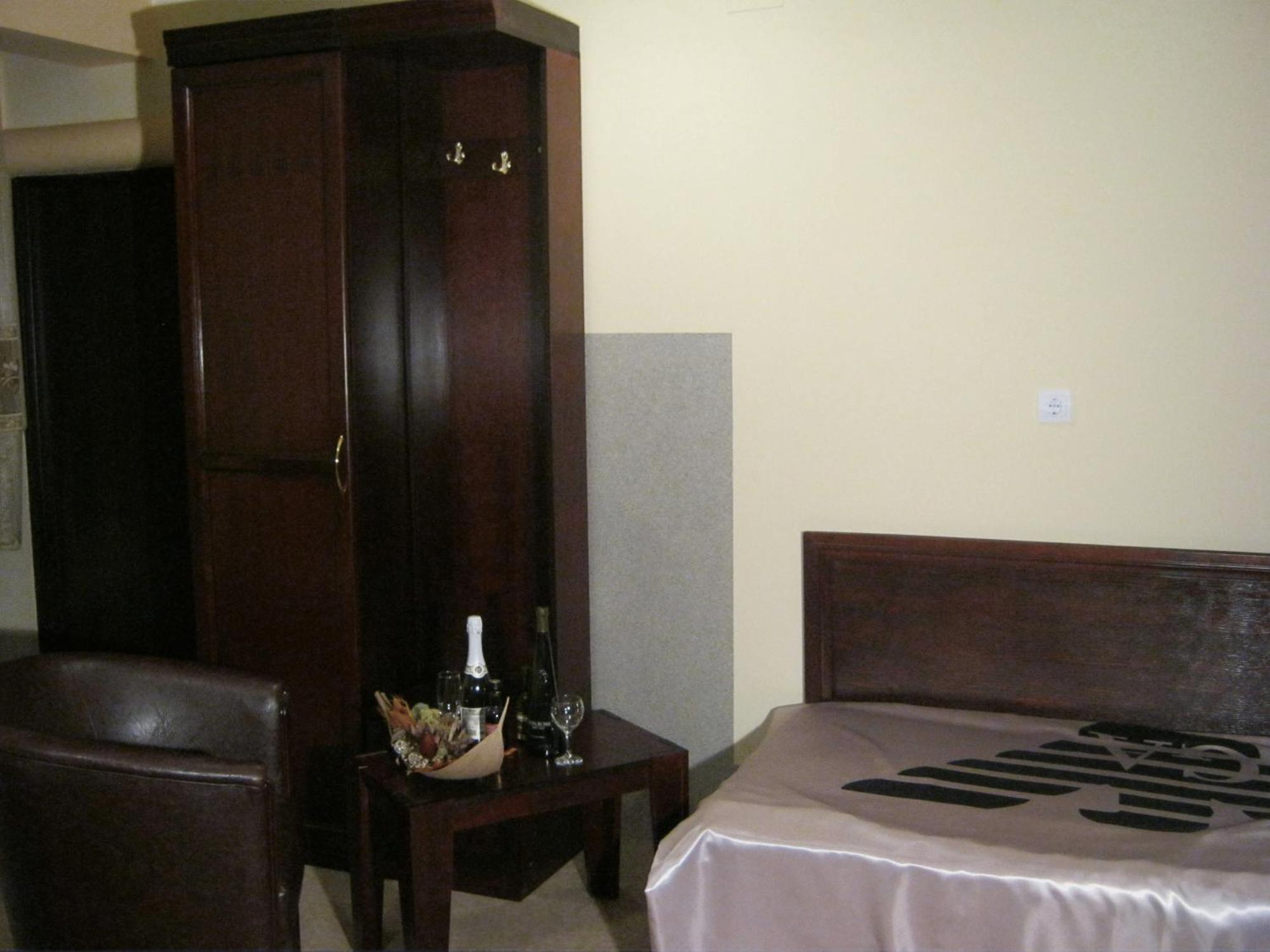 Hotel Vila Mitic Luxx Spa Centar Leskovac  Exterior foto