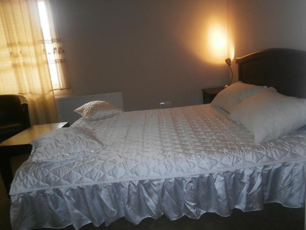 Hotel Vila Mitic Luxx Spa Centar Leskovac  Exterior foto